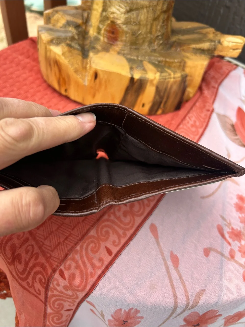 Foxhackle Slim Bifold Leather Men’s Wallet RFID